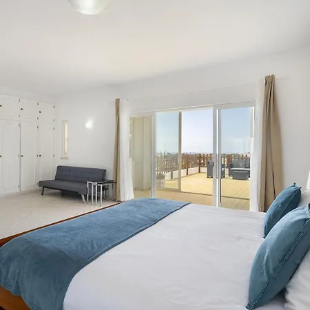 Marina - Pool & Sea View 빌라